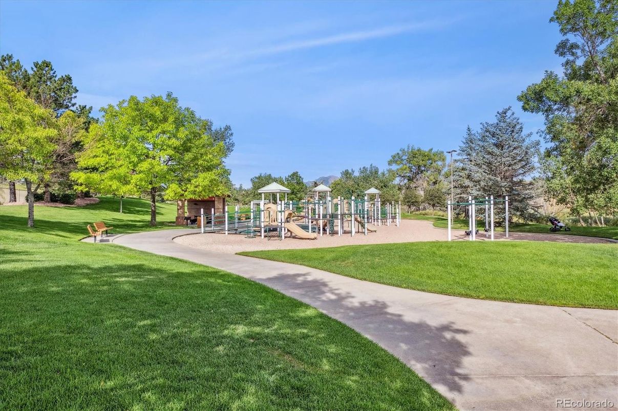 Backyard, Exterior, Playground