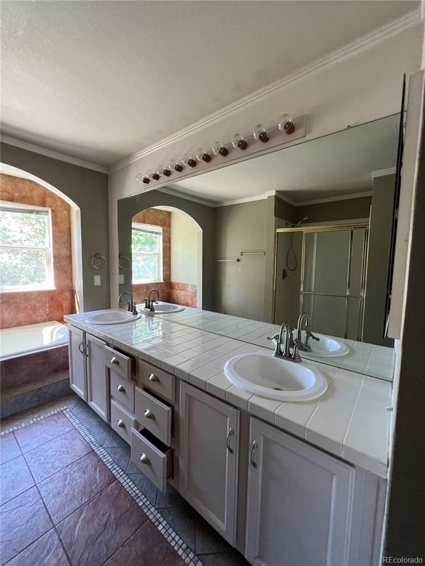 Bathroom, Dual Sink Vanities, Interior, Tile Countertops
