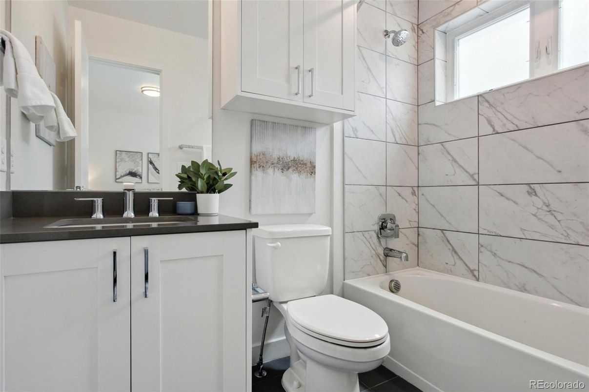 Bathroom, Interior, Marble Walls