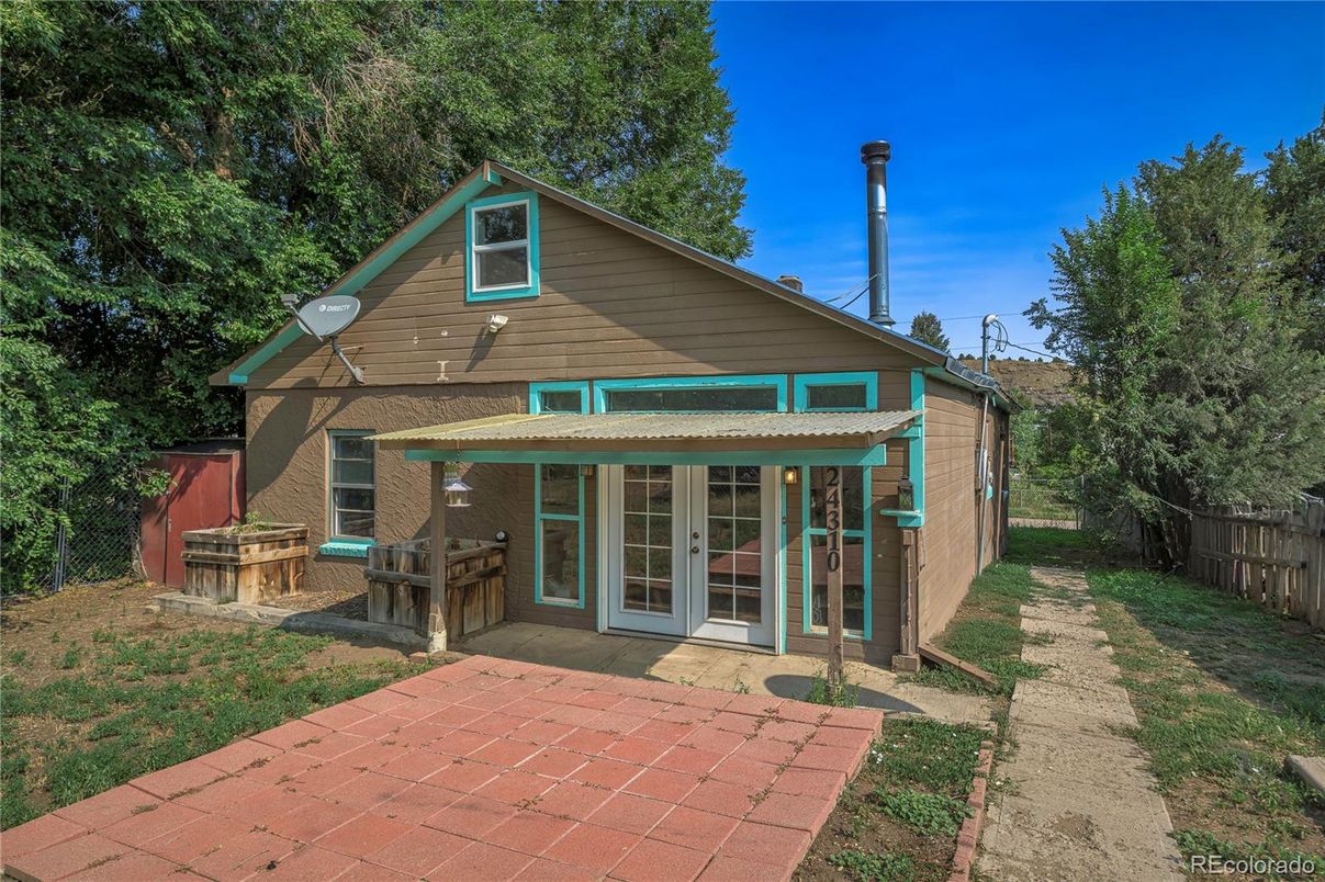 Exterior, Hot Tub