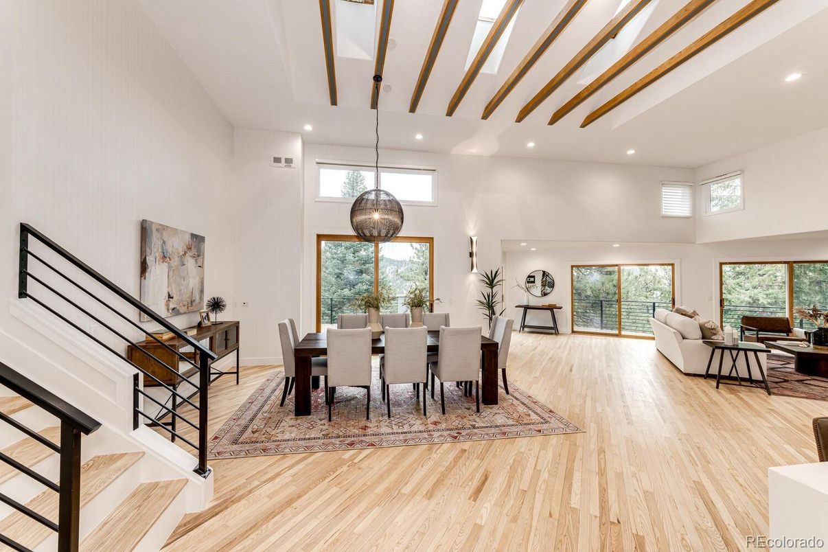 Dining room, Interior, Living room, Pendant Lights, Recessed Lighting, Wood Texture Flooring