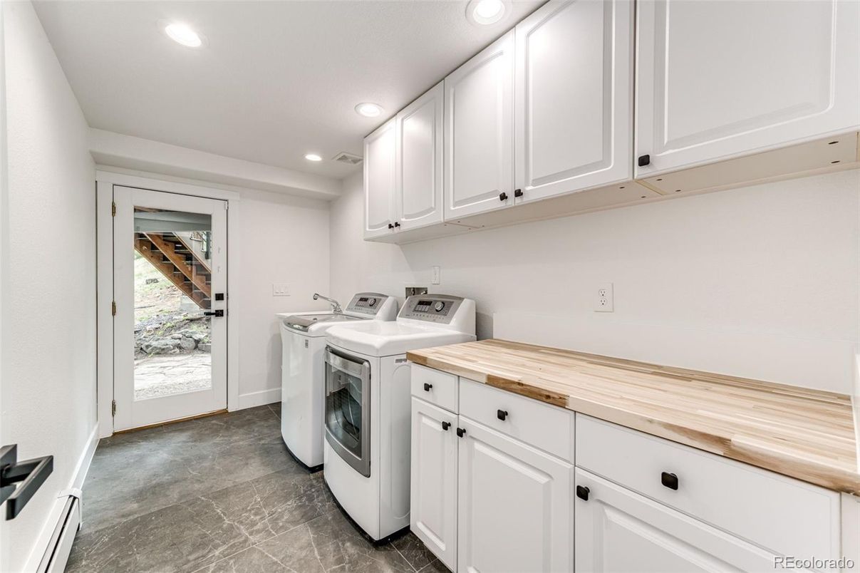 Interior, Recessed Lighting, Washer