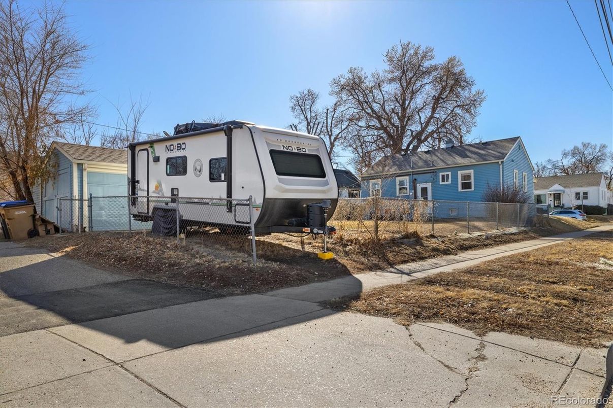 Backyard, Detached Garage, Exterior
