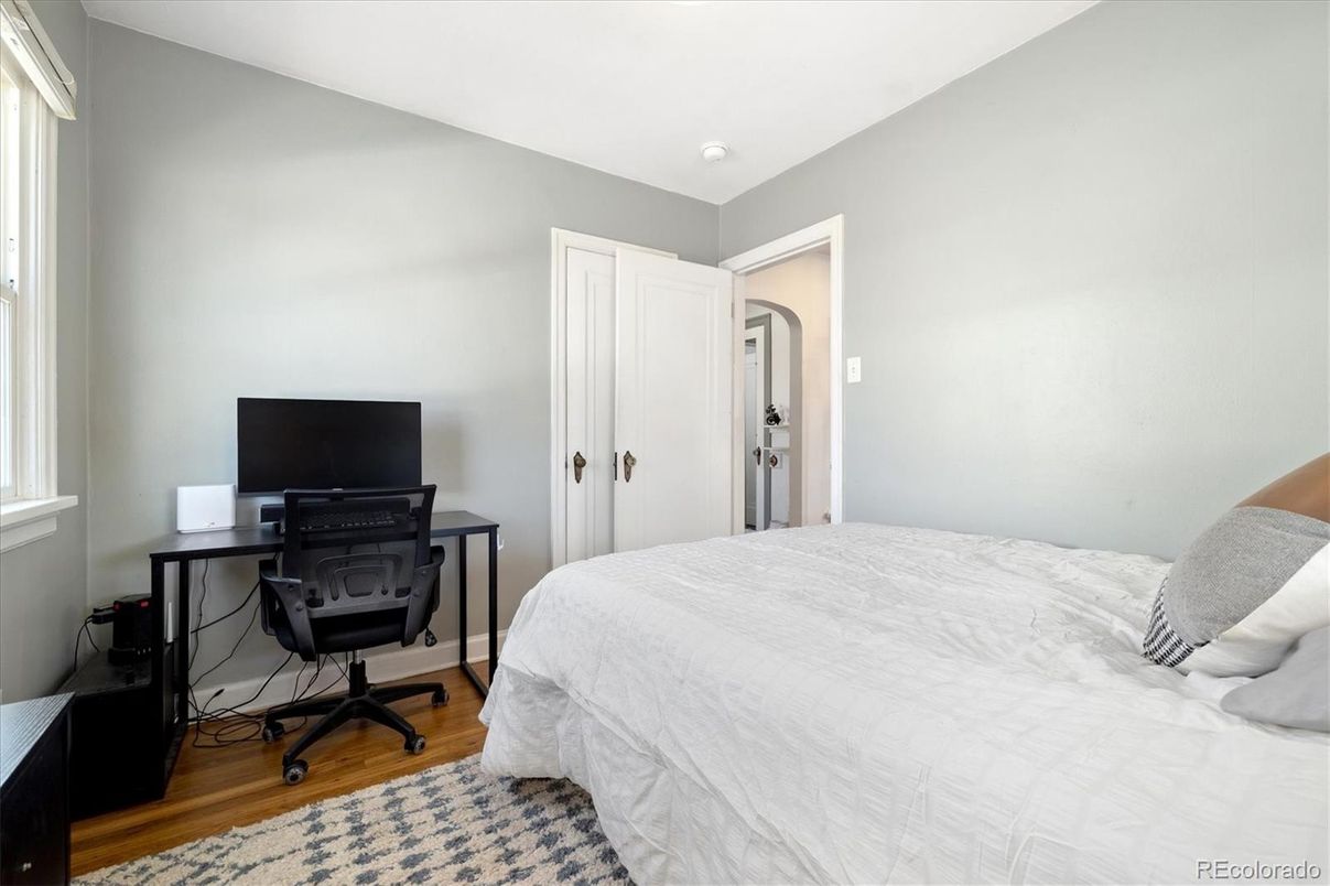 Bedroom, Home Office, Interior, Wood Texture Flooring