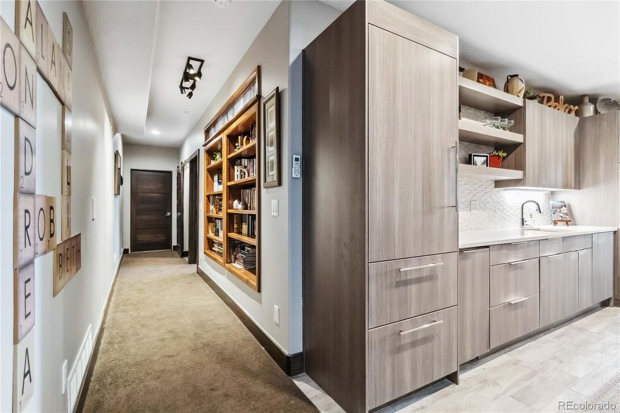 Interior, Recessed Lighting
