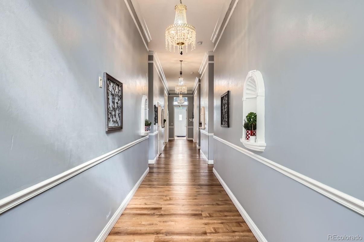 Chandelier, Interior, Wood Texture Flooring