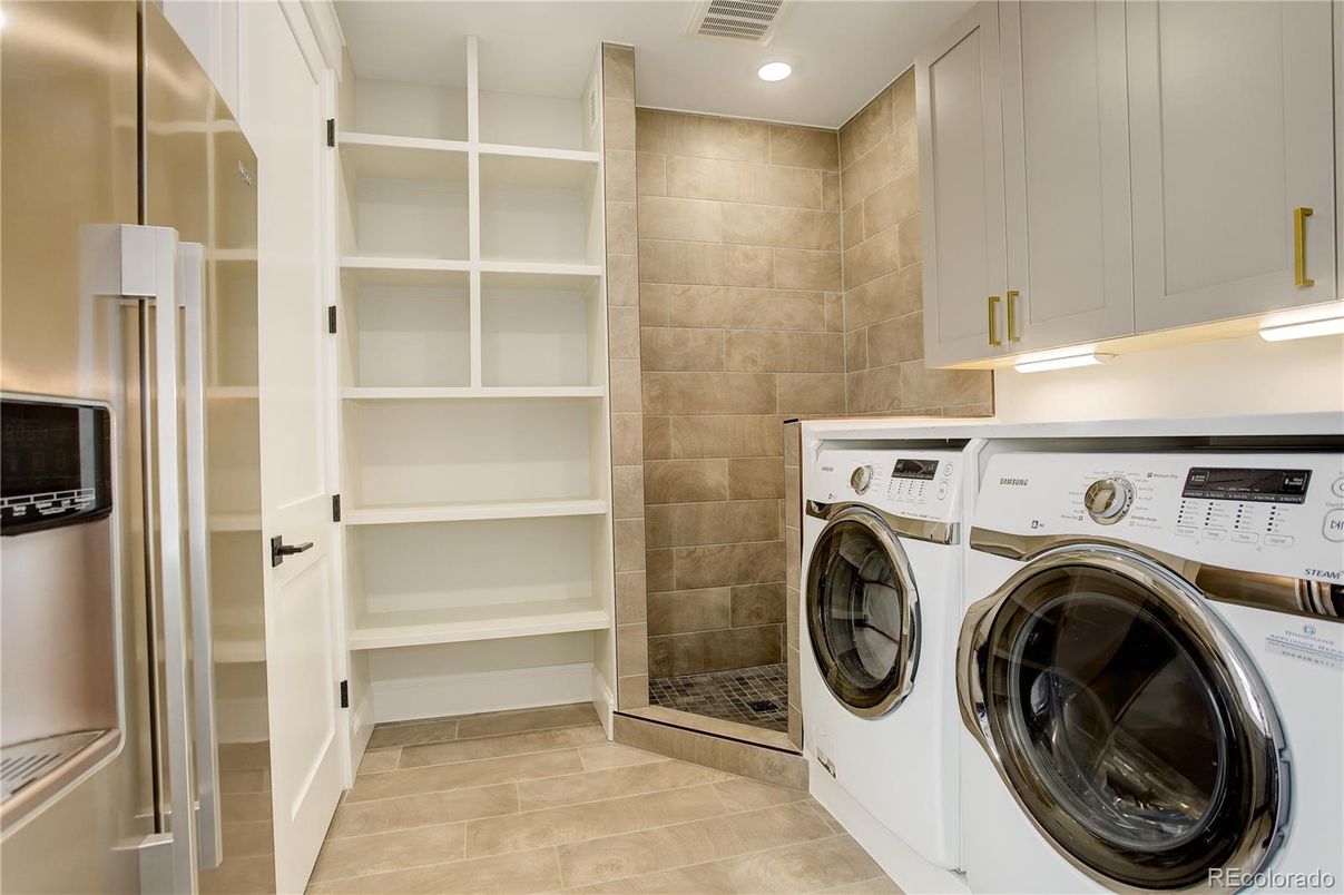 Interior, Recessed Lighting, Washer