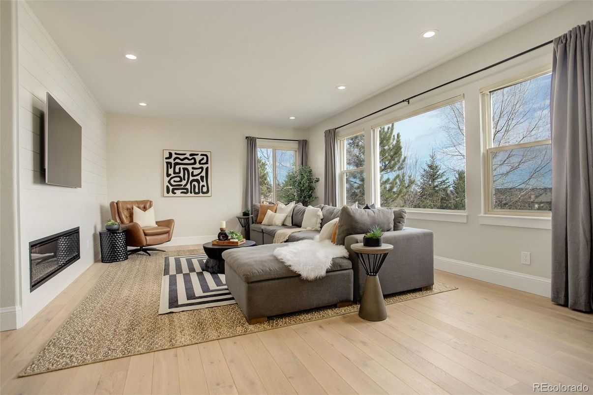 Fireplace, Interior, Living room, Recessed Lighting, Wood Texture Flooring