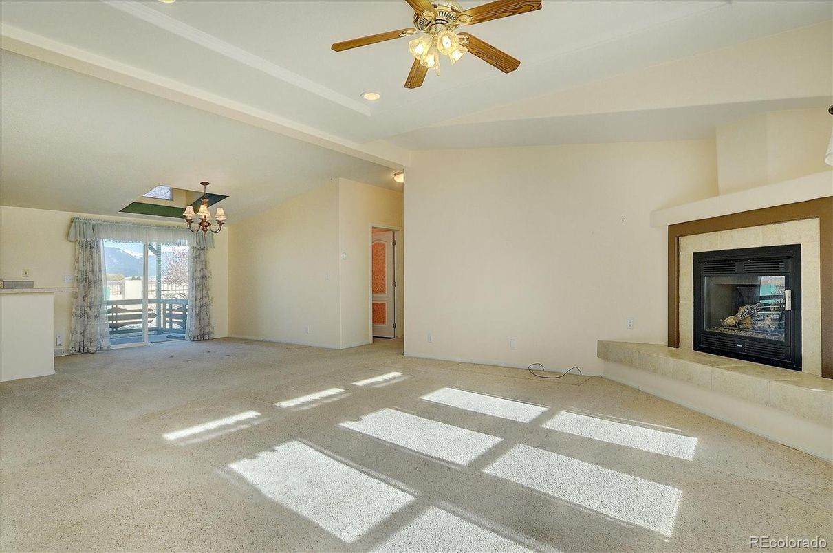 Empty room, Fireplace, Interior, Recessed Lighting