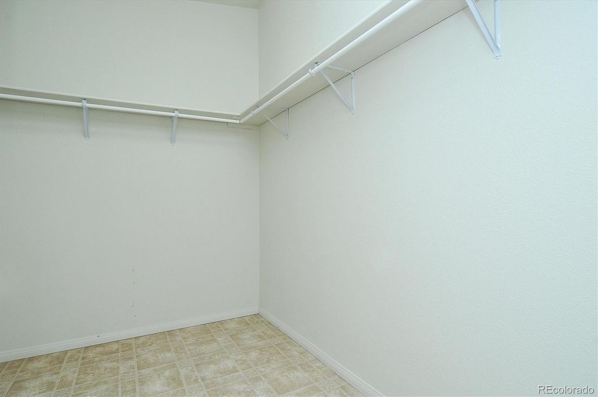 Interior, Walk-in Closets