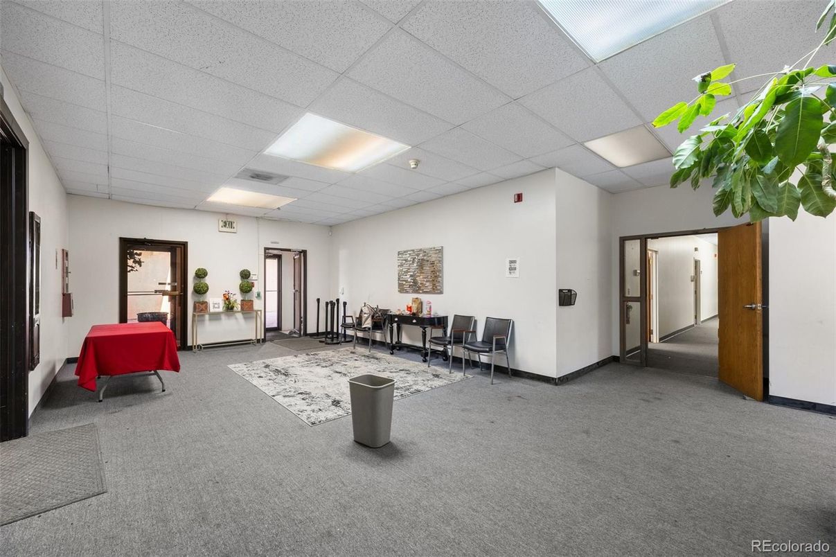 Interior, Recessed Lighting