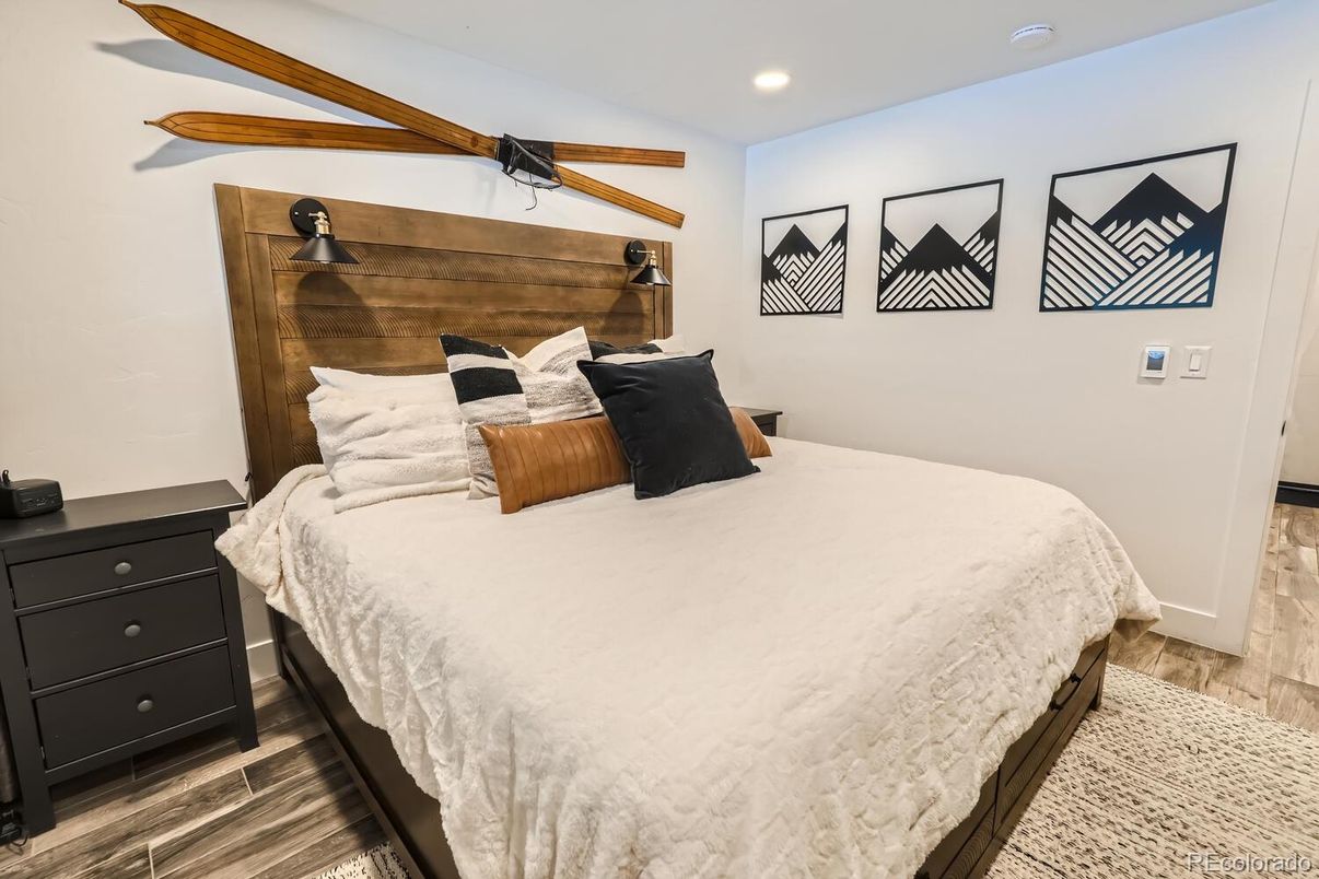 Bedroom, Interior, Recessed Lighting, Wood Texture Flooring