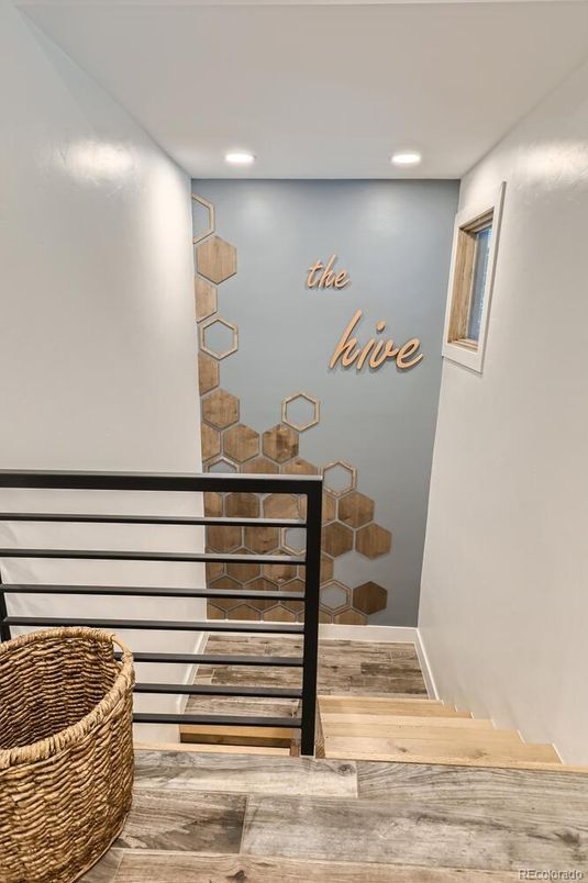 Interior, Recessed Lighting, Wood Texture Flooring