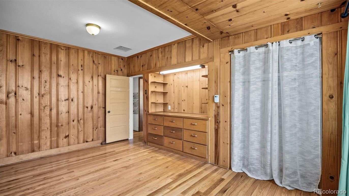 Empty room, Interior, Wooden Ceilings, Wood Texture Flooring, Wooden Walls