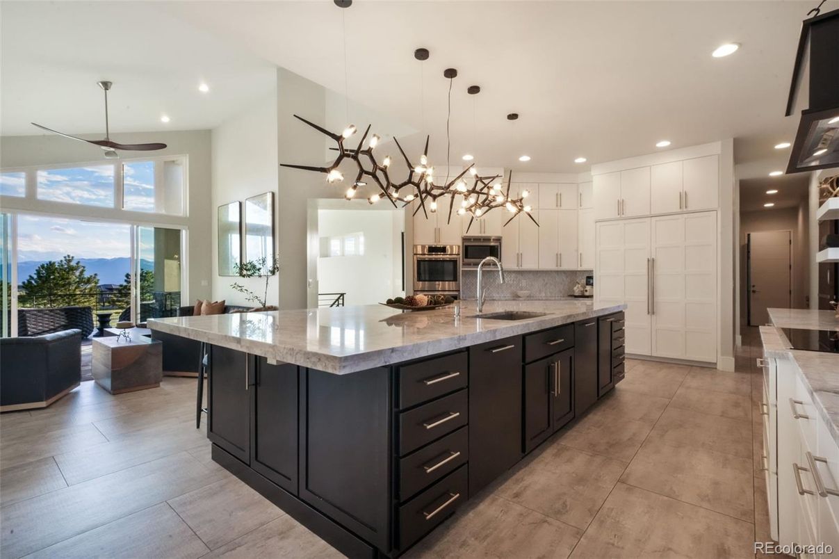 Interior, Kitchen, Living room, Pendant Lights, Recessed Lighting, Wood Texture Flooring