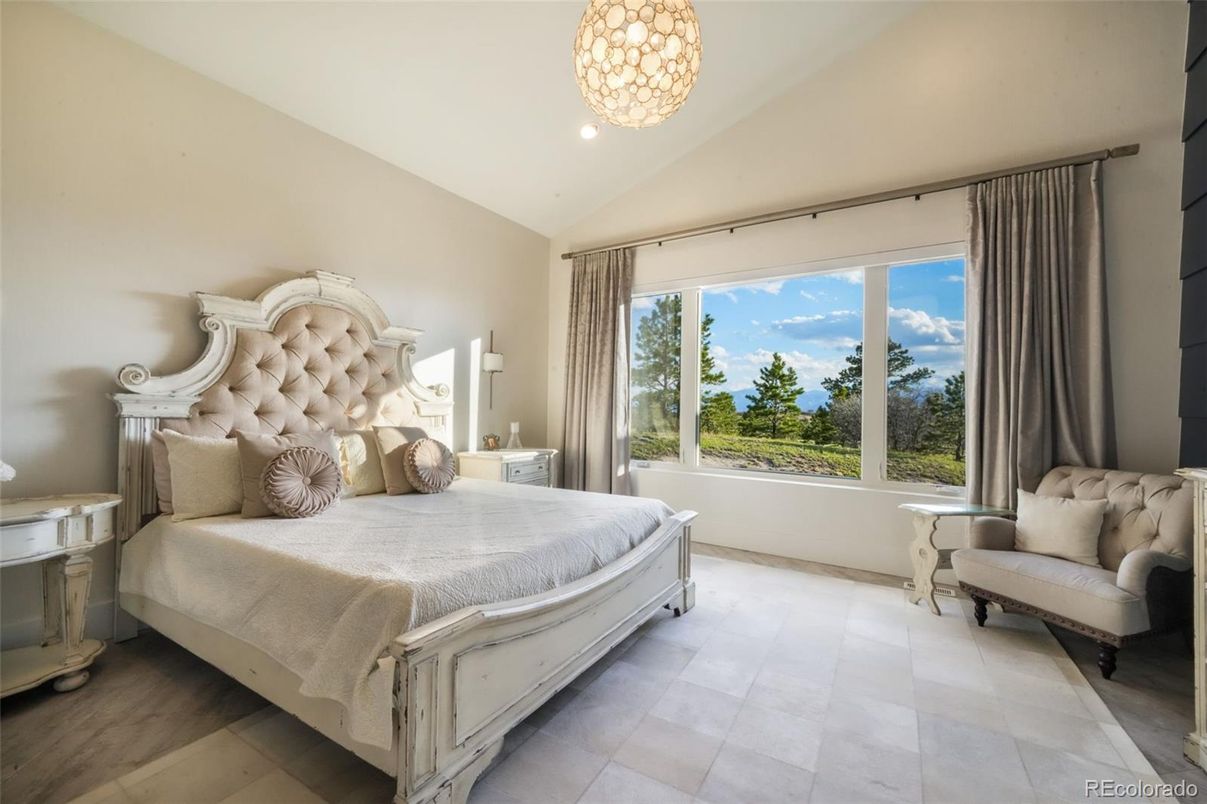 Bedroom, Interior, Pendant Lights, Recessed Lighting