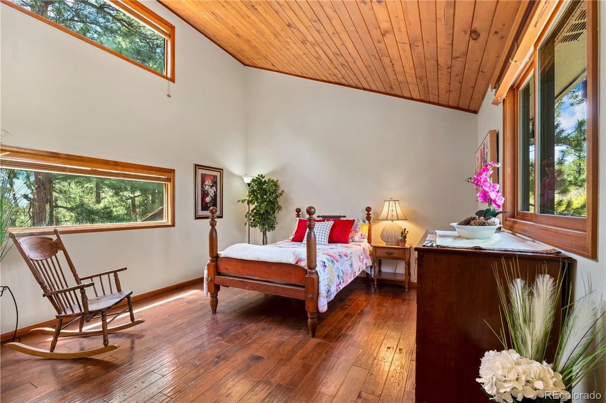 Bedroom, Interior, Wooden Ceilings, Wood Texture Flooring