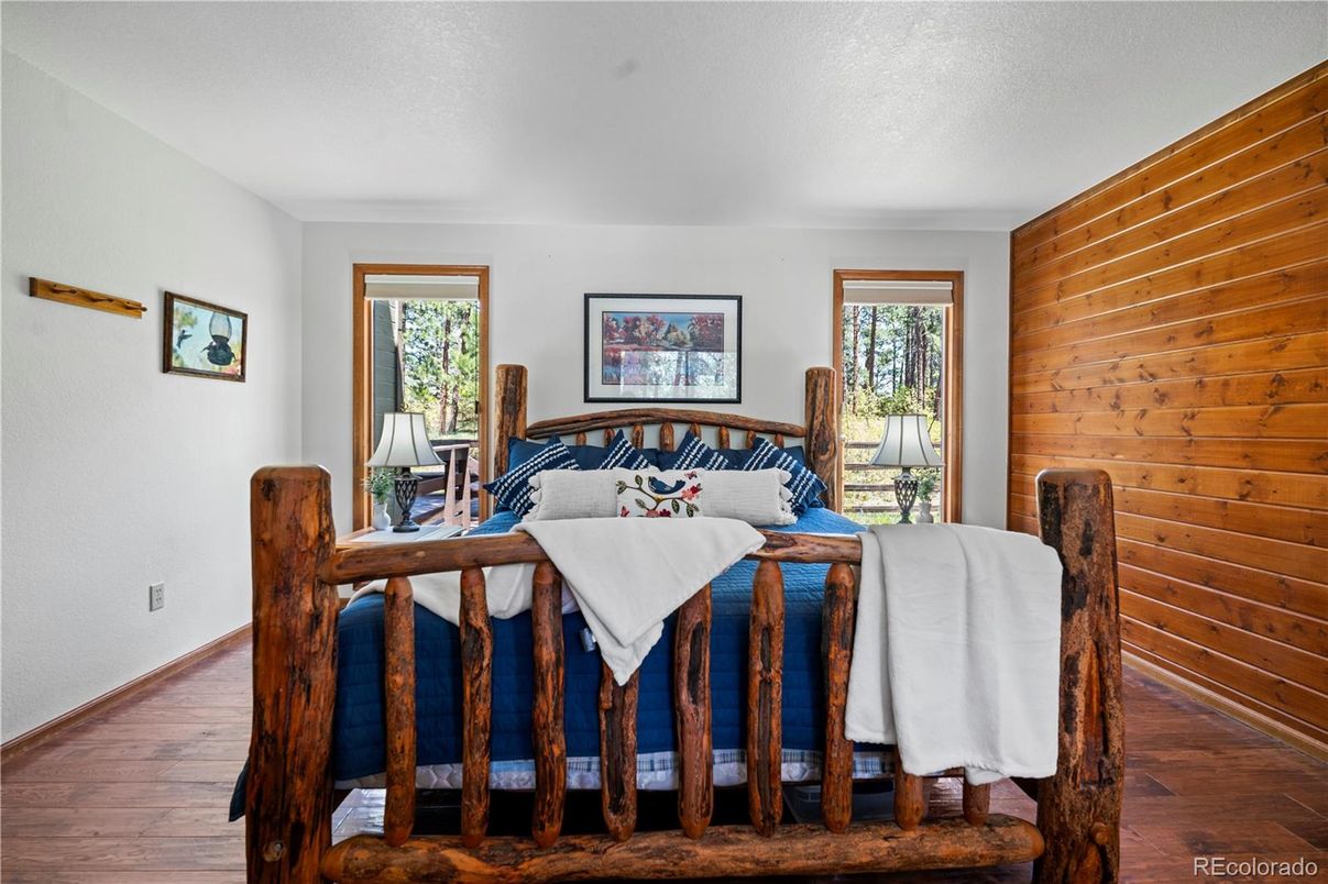 Dining room, Interior, Living room, Wood Texture Flooring, Wooden Walls