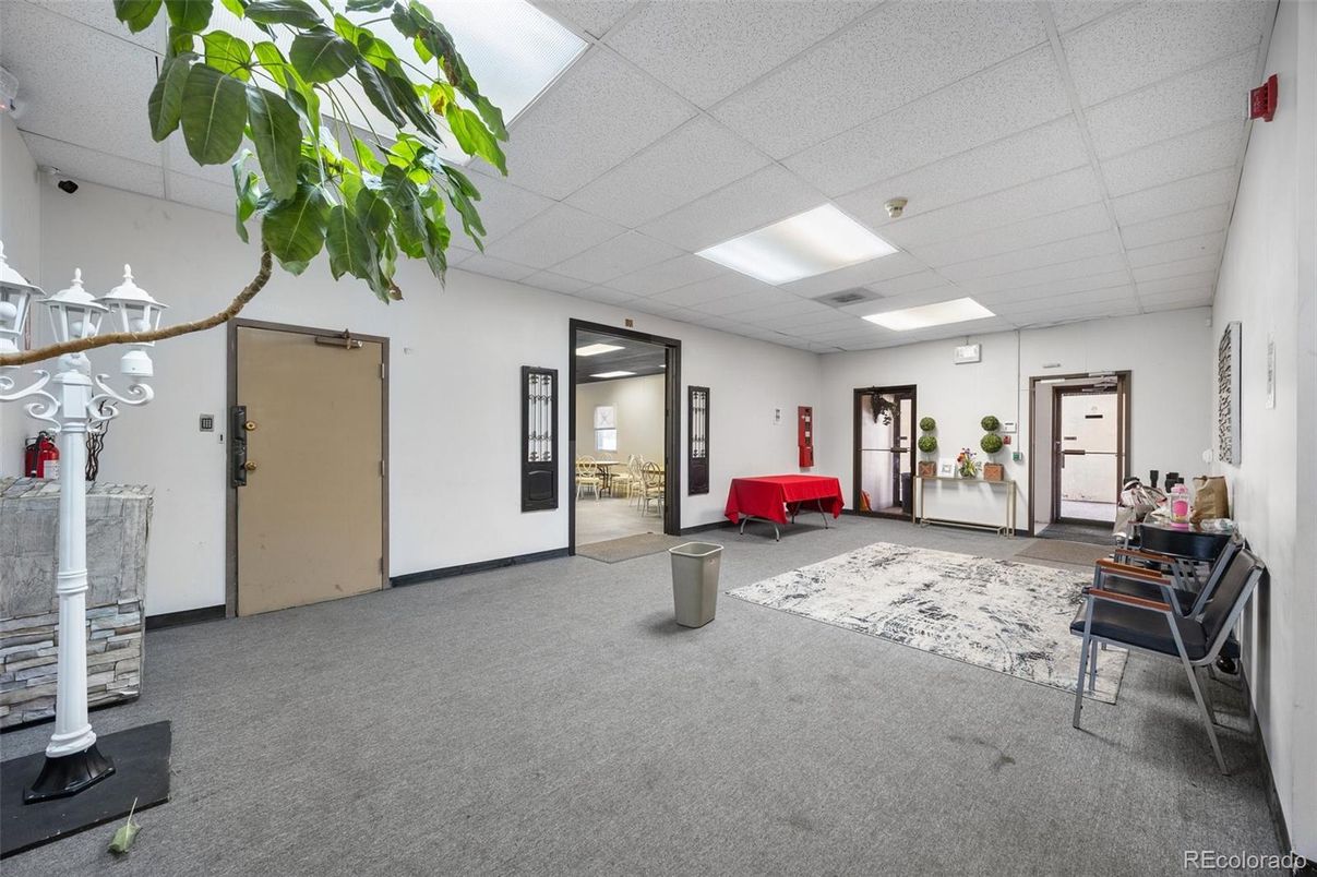 Interior, Recessed Lighting