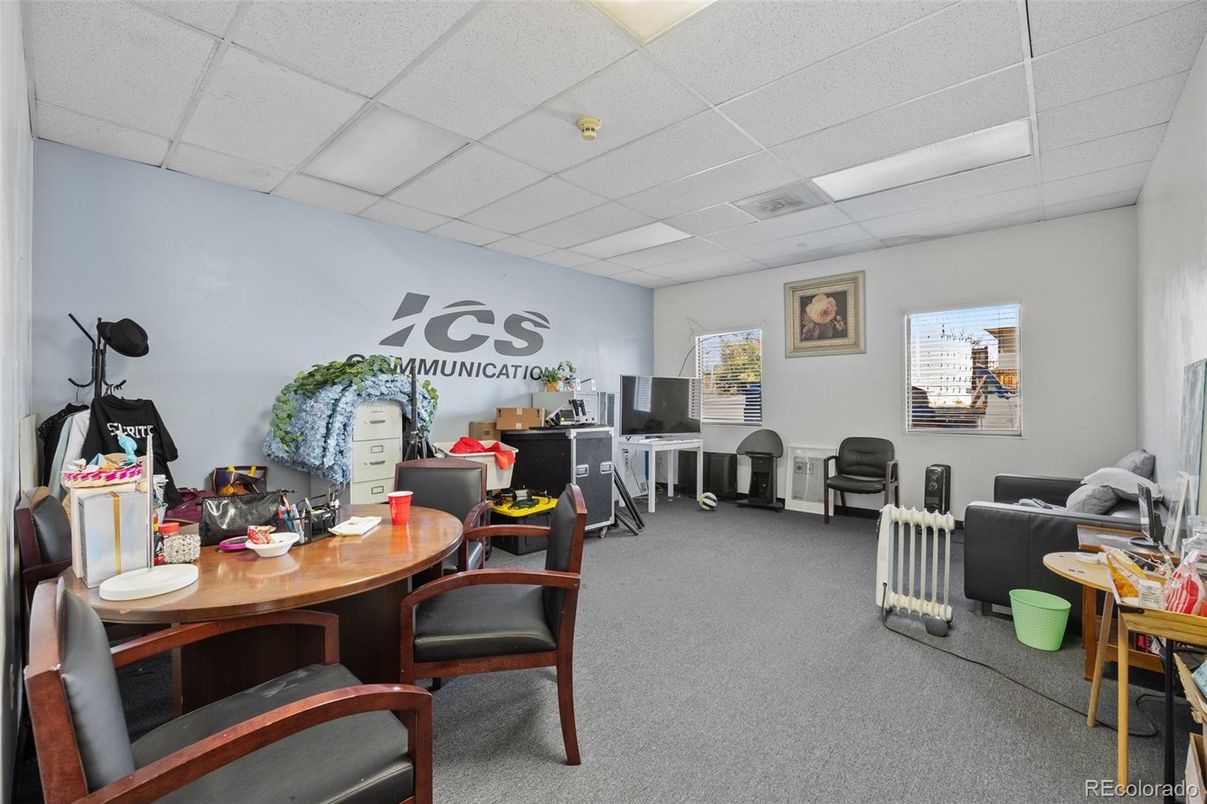 Dining room, Interior