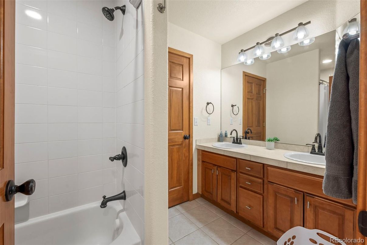 Bathroom, Dual Sink Vanities, Interior, Tile Countertops