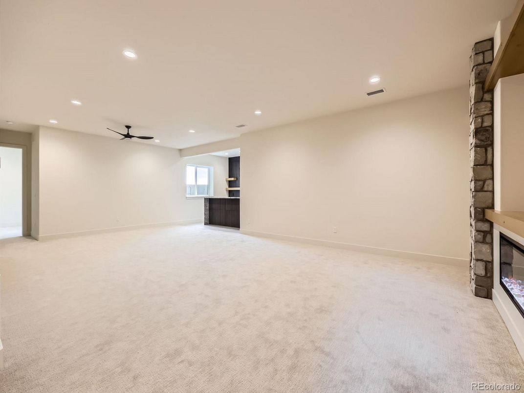 Empty room, Fireplace, Interior, Recessed Lighting