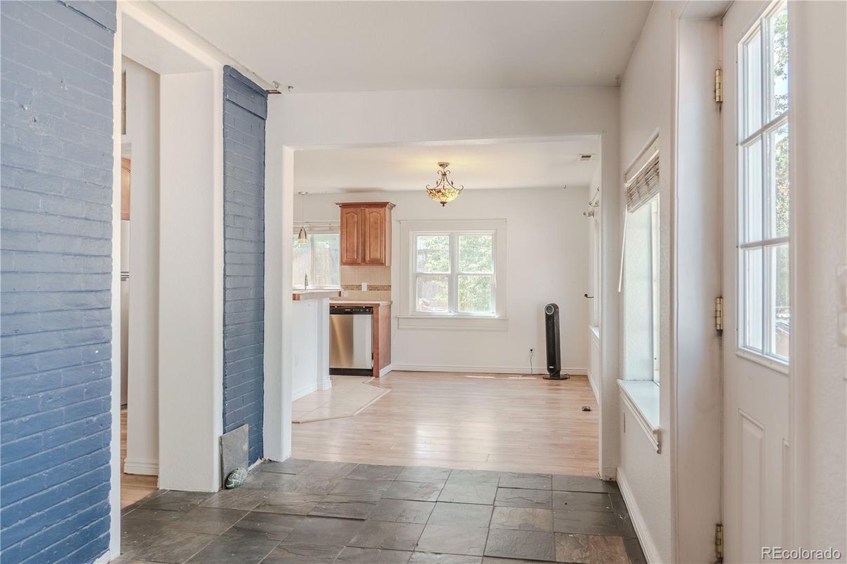 Chandelier, Interior, Kitchen, Stainless Steel Appliances, Wood Texture Flooring