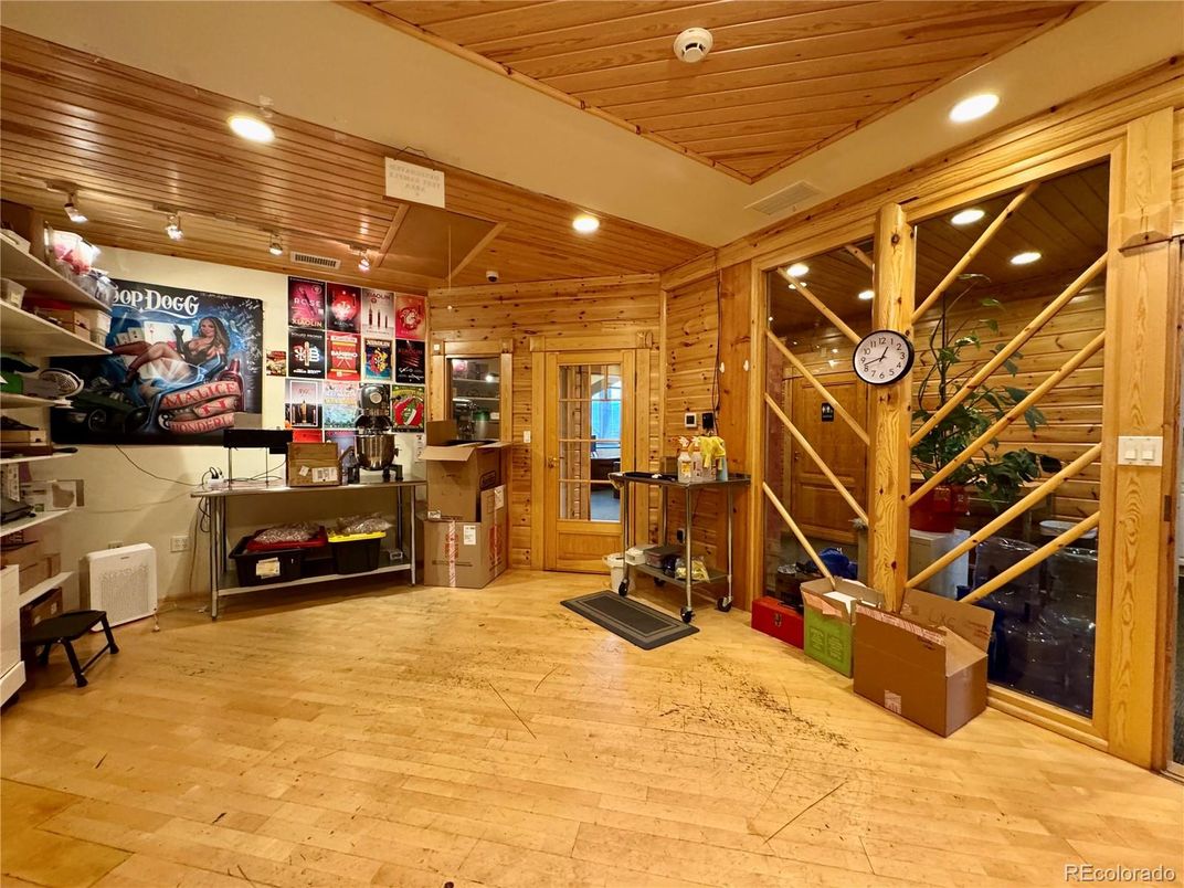 Interior, Recessed Lighting, Wooden Ceilings, Wood Texture Flooring, Wooden Walls