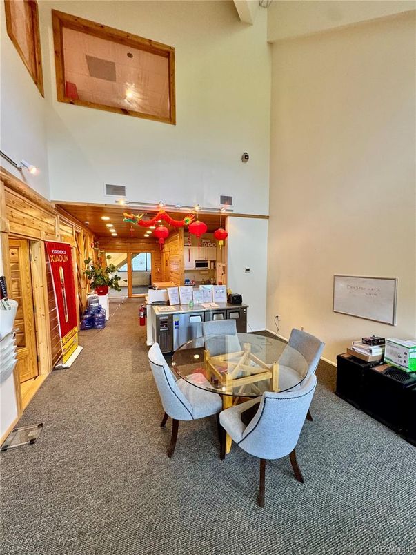 Dining room, Interior, Kitchen, Recessed Lighting
