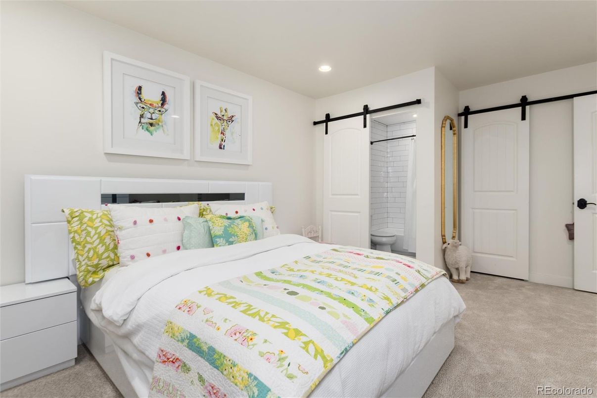 Bedroom, Interior, Recessed Lighting
