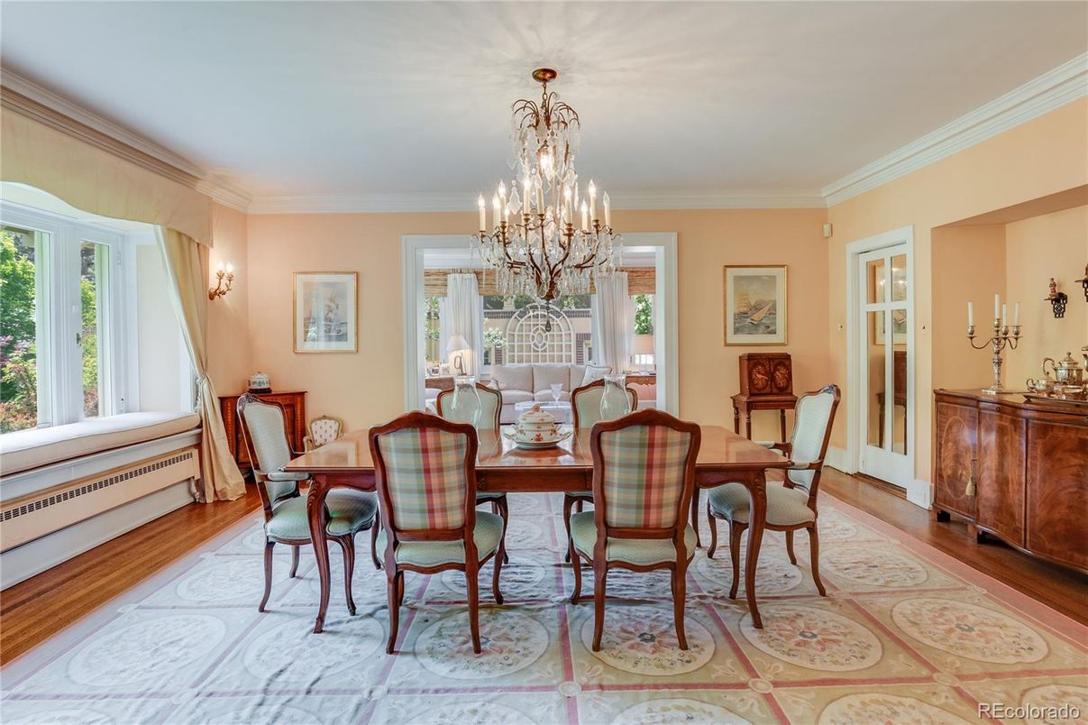Chandelier, Dining room, Interior, Wood Texture Flooring