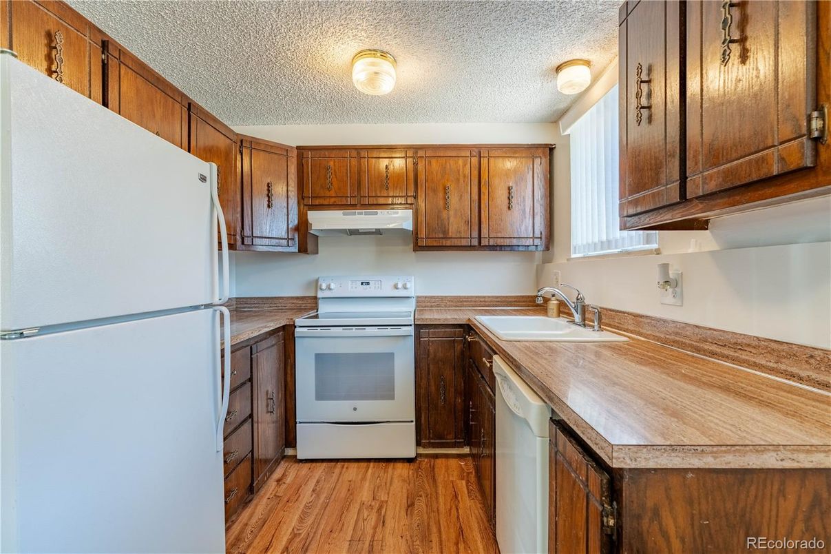 Interior, Kitchen, Wood Texture Flooring