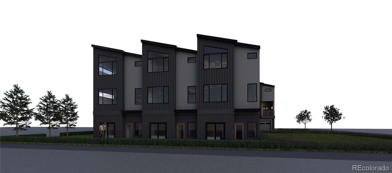 Exterior, Facade, Modern