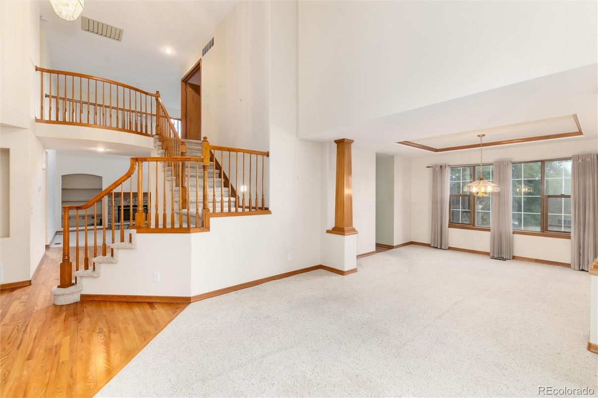 Interior, Pendant Lights, Recessed Lighting, Wood Texture Flooring