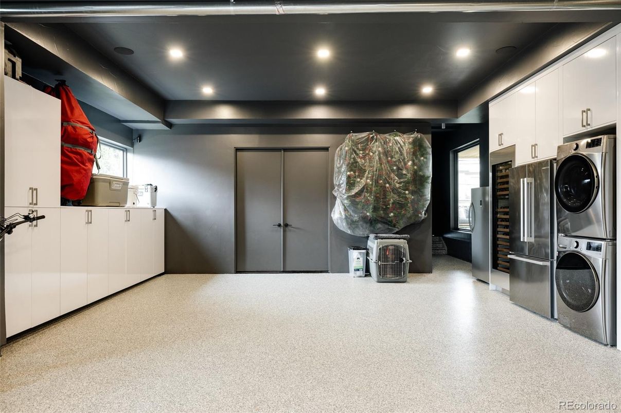 Interior, Recessed Lighting, Washer