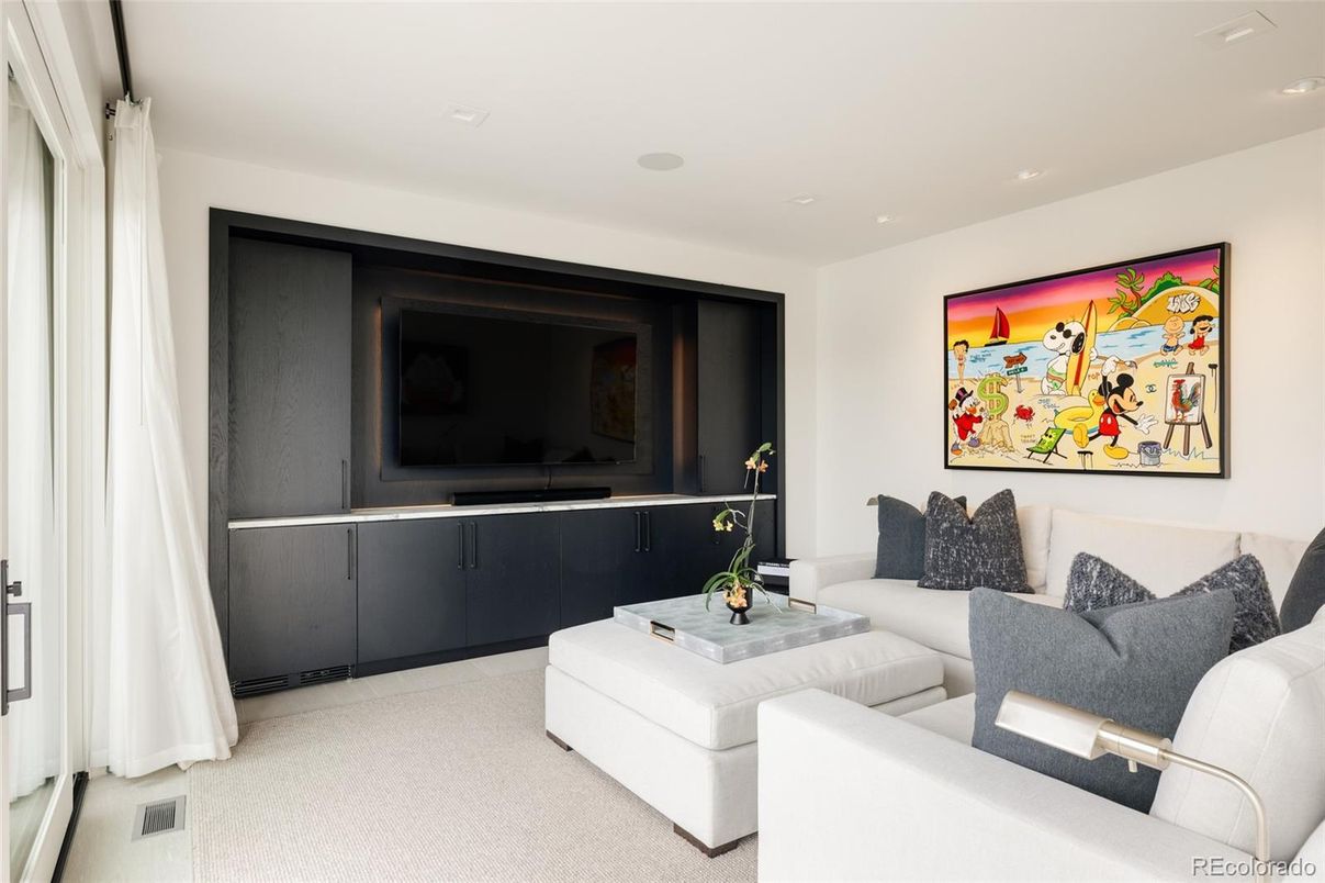 Interior, Living room, Recessed Lighting