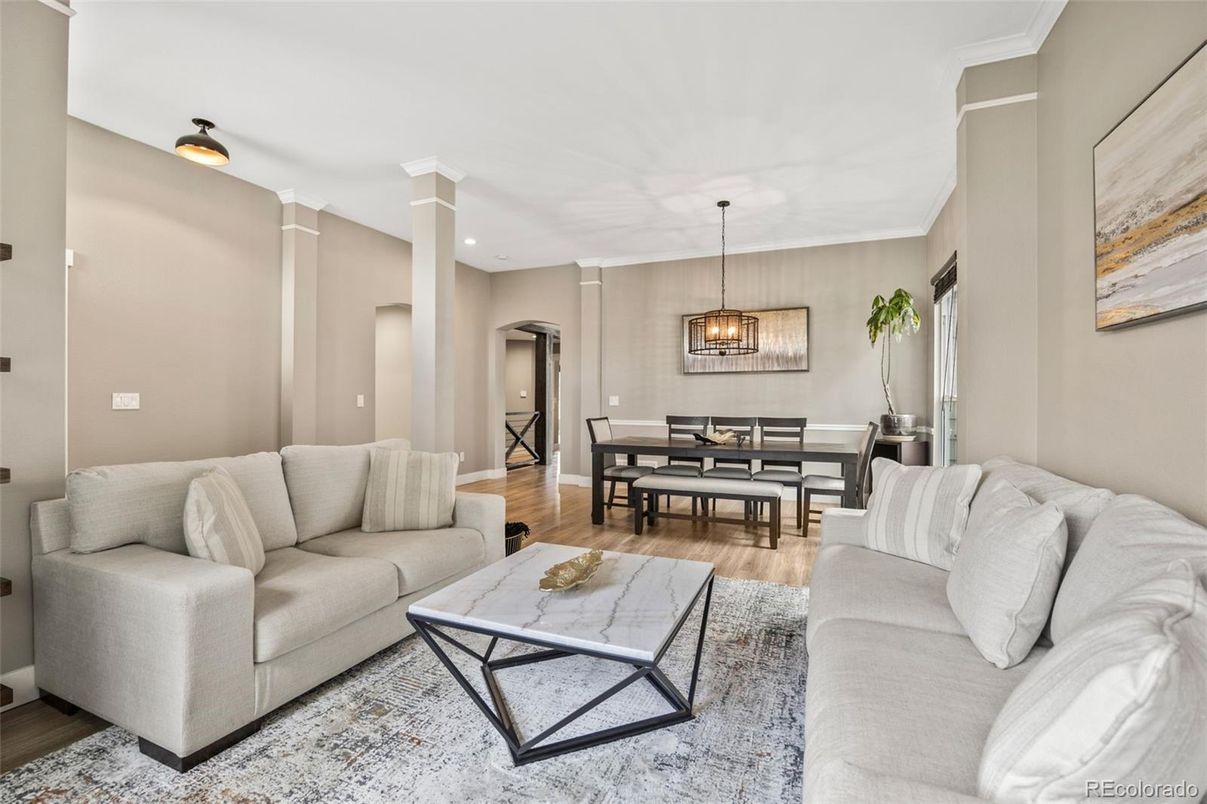 Dining room, Interior, Living room, Pendant Lights, Recessed Lighting, Wood Texture Flooring