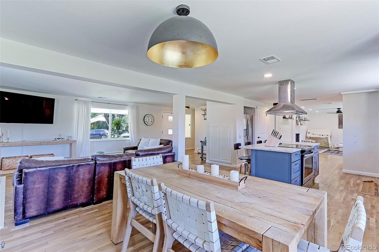 Dining room, Interior, Kitchen, Living room, Pendant Lights, Recessed Lighting, Wood Texture Flooring