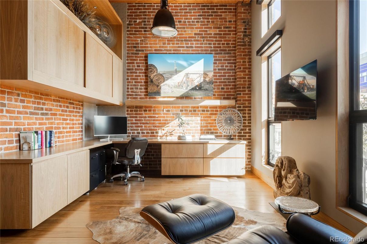 Home Office, Interior, Stone Walls, Wood Texture Flooring