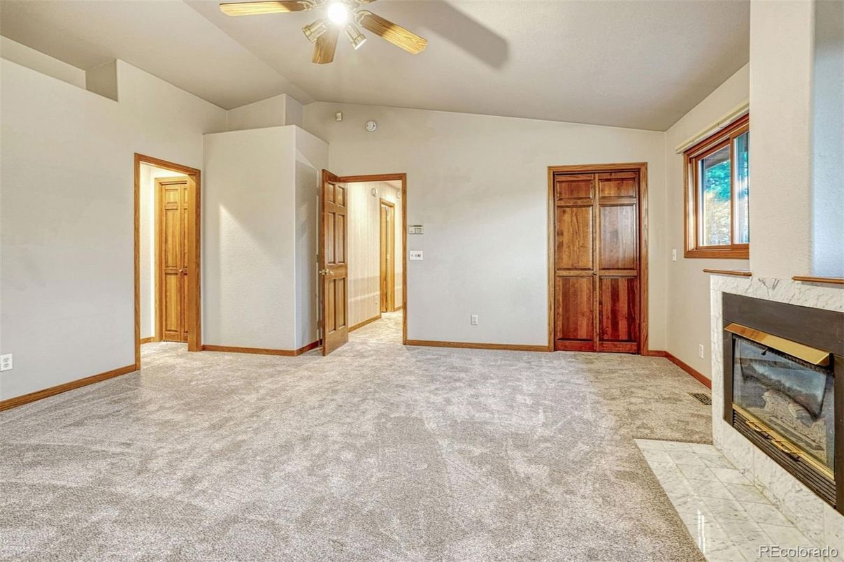 Empty room, Fireplace, Interior