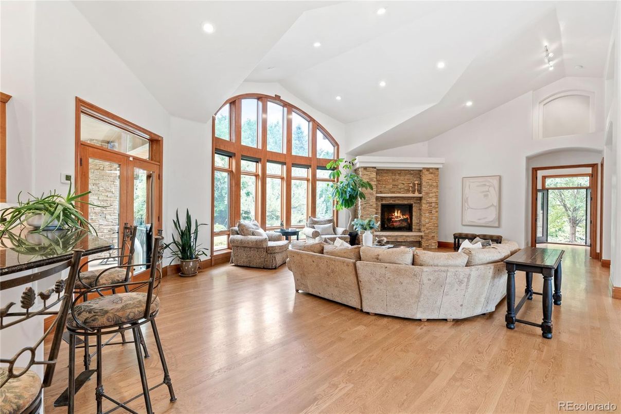 Fireplace, Interior, Living room, Recessed Lighting, Wood Texture Flooring