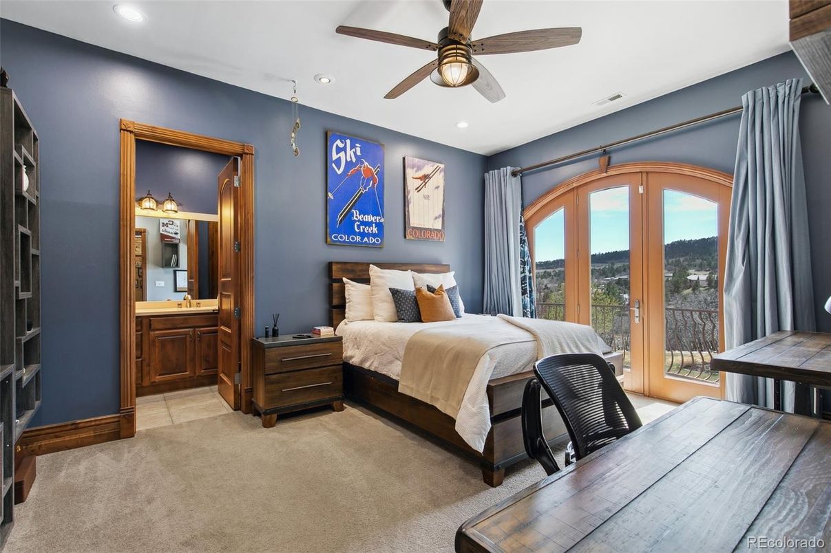Bathroom, Bedroom, Interior, Recessed Lighting