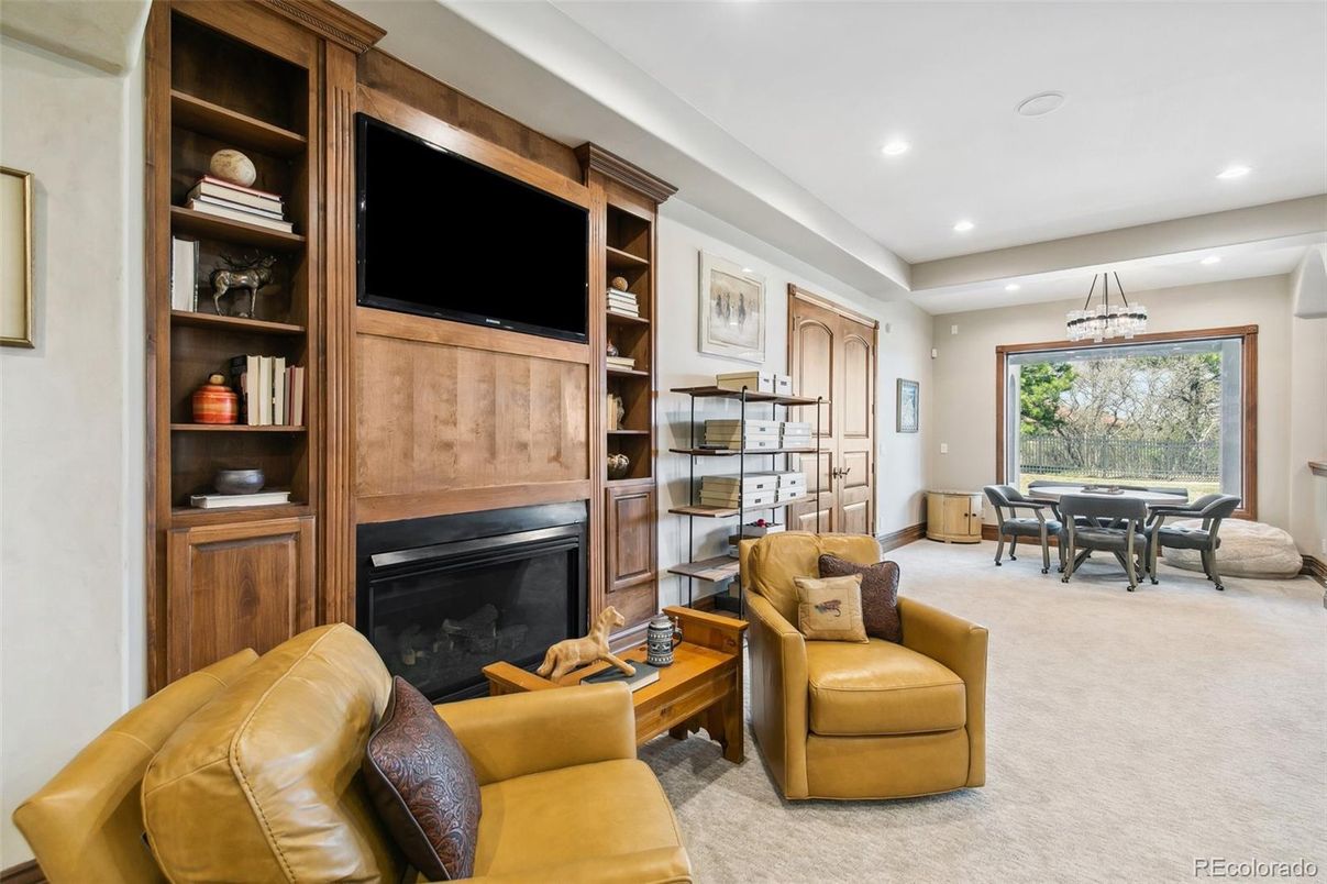 Chandelier, Dining room, Fireplace, Interior, Living room, Recessed Lighting