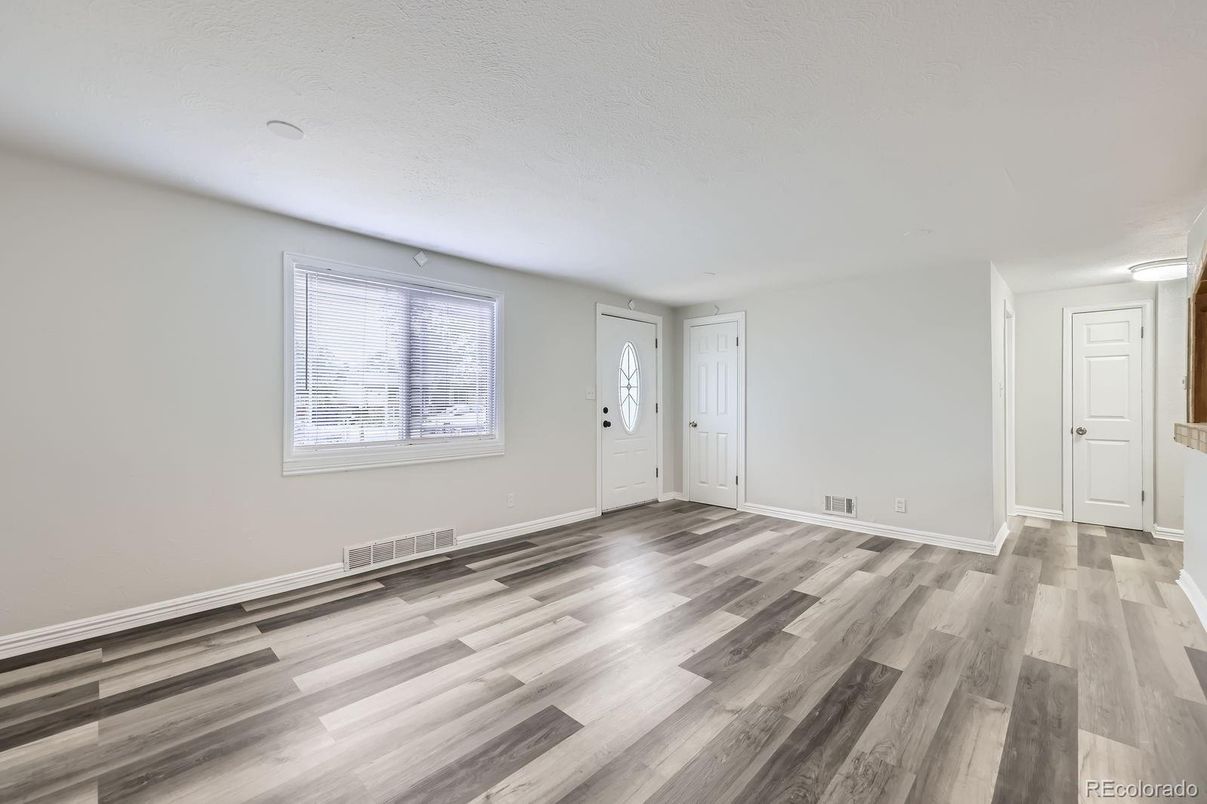 Empty room, Interior, Wood Texture Flooring