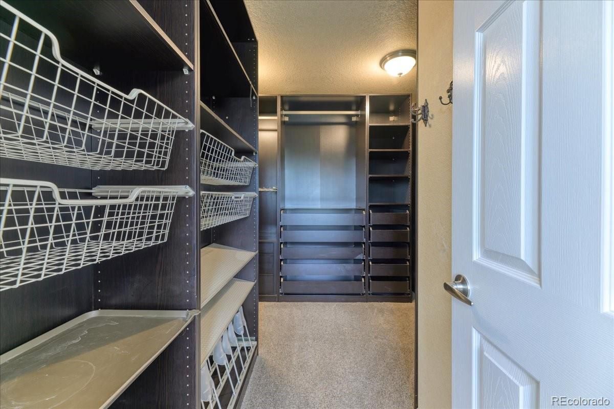 Interior, Walk-in Closets