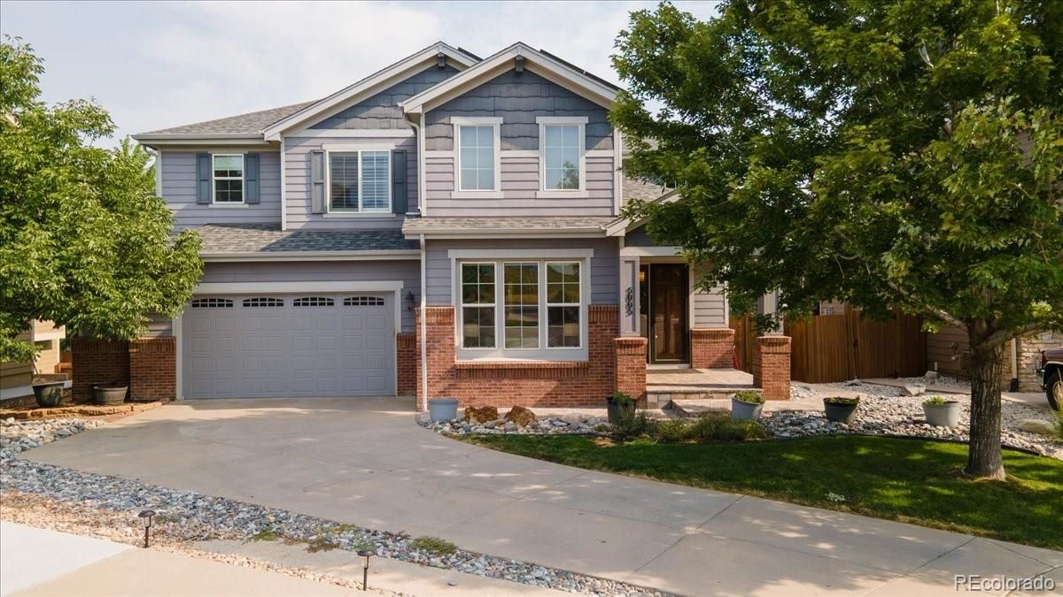 Attached, Exterior, Facade, Brick Facade, American Craftsman