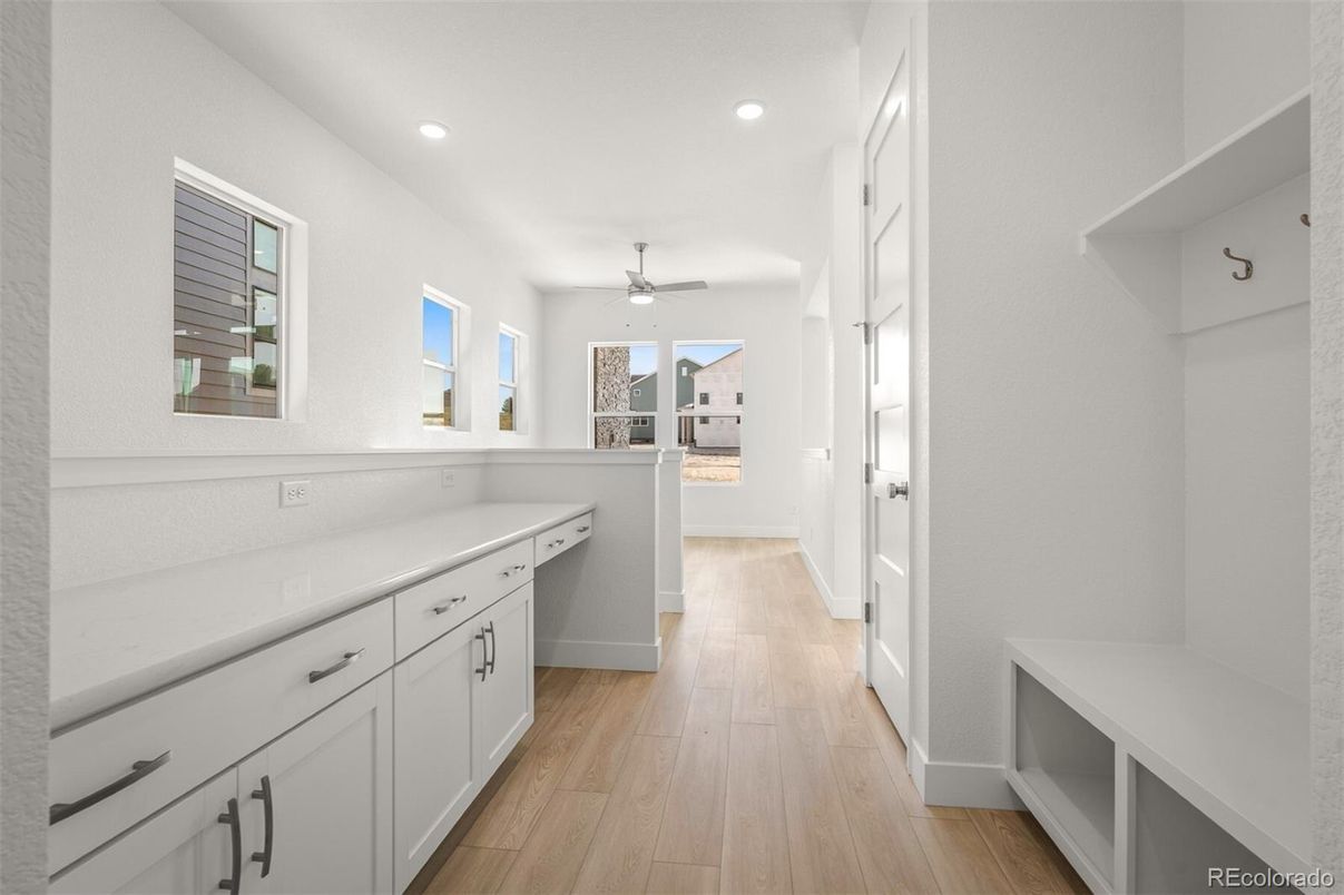 Interior, Recessed Lighting, Wood Texture Flooring