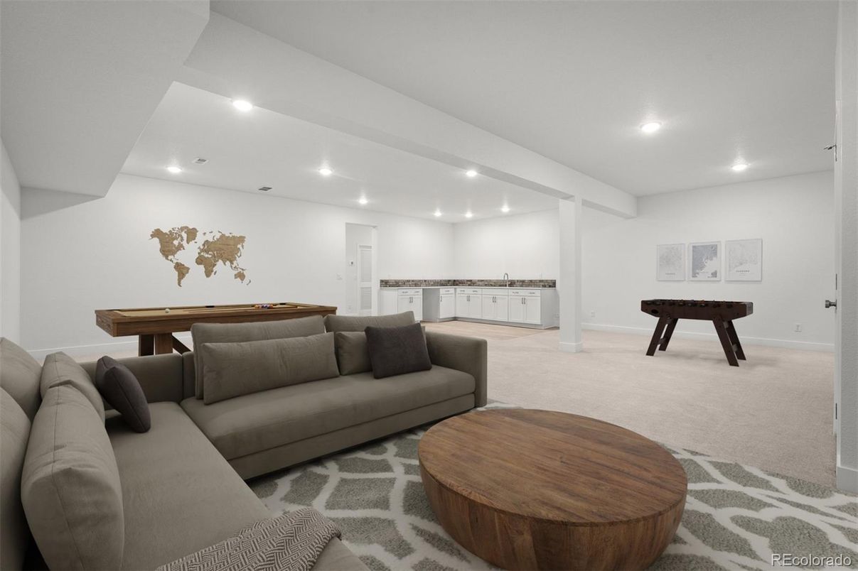 Billiard Table, Game Room, Interior, Living room, Recessed Lighting