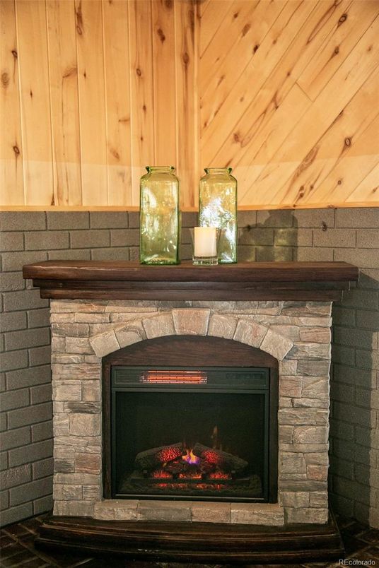 Fireplace, Interior