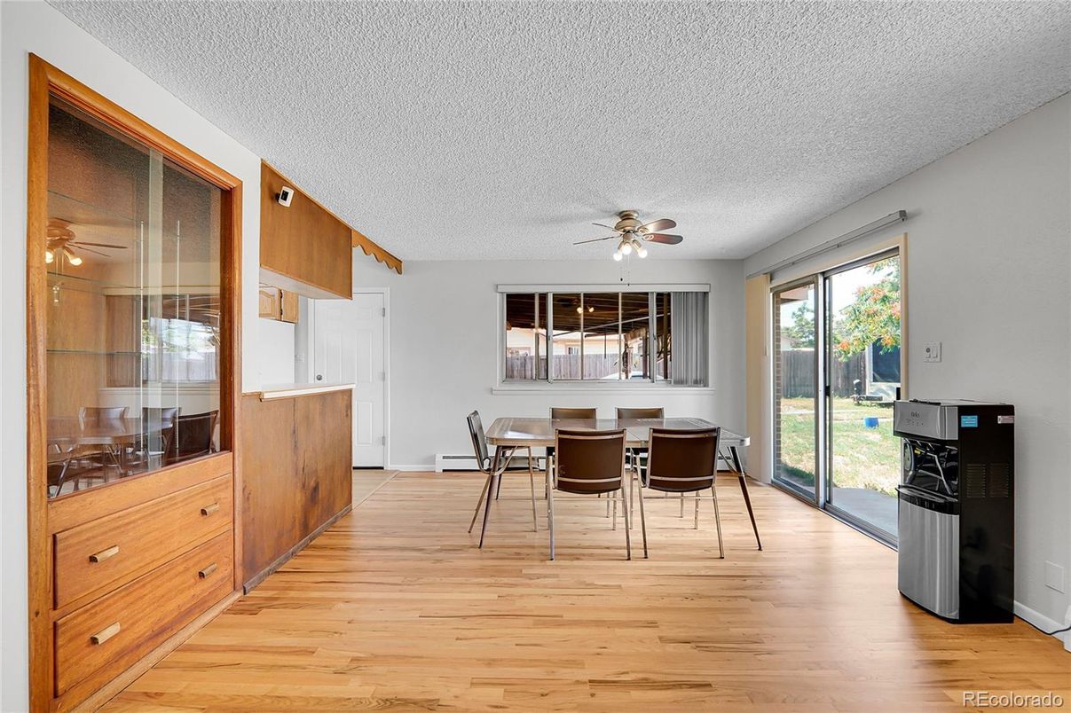 Dining room, Interior, Wood Texture Flooring